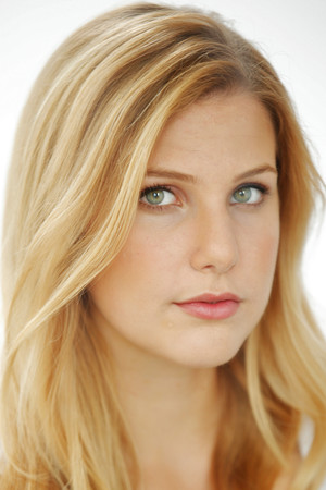 Photo of Ali Astin from the Latest Netflix gallery