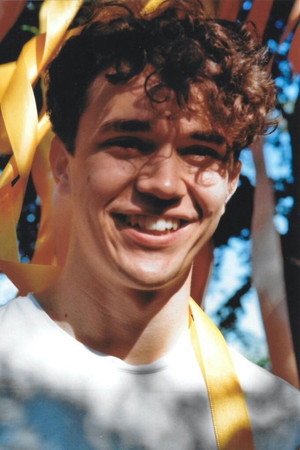 Photo of Ben Litwinschuh from the Latest Netflix gallery