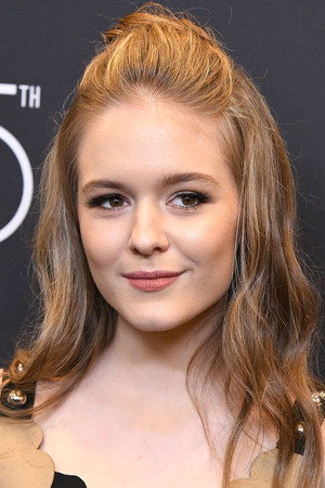 Izabela Vidovic photo