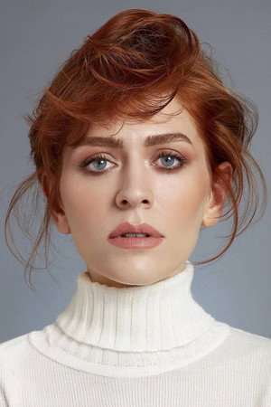 Hazal Türesan photo