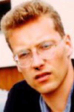 Photo of Robert Rosen from the Latest Netflix gallery