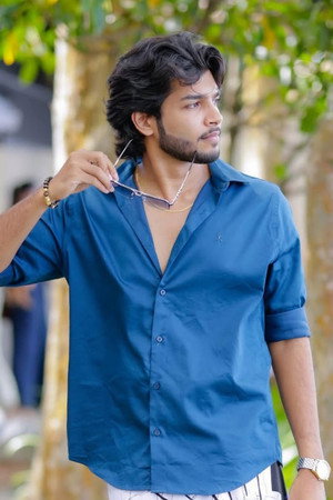 Photo of Anudisa Kodithuwakku from the Latest Netflix gallery