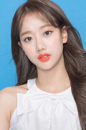 Photo of Lee Na-eun from the Latest Netflix gallery