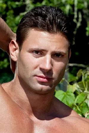 Photo of Michael Buffalari from the Latest Netflix gallery