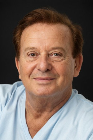 Photo of Seyfi Dursunoğlu from the Latest Netflix gallery