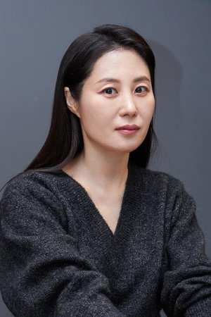 Photo of Moon So-ri from the Latest Netflix gallery