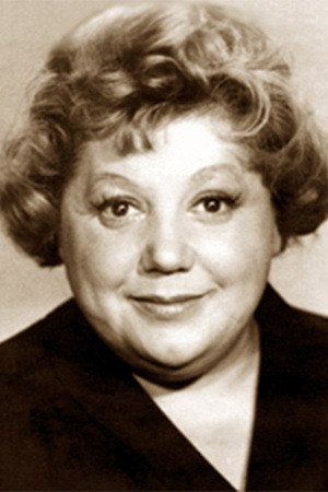 Photo of Emiliya Treyvas from the Latest Netflix gallery