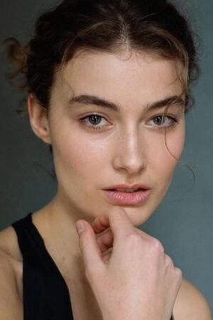 Photo of Mirthe Tavernier from the Latest Netflix gallery