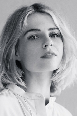 Photo of Lucy Boynton from the Latest Netflix gallery