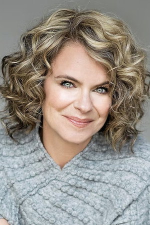 Photo of Annie Brocoli from the Latest Netflix gallery