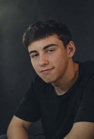 Photo of Román Conde from the Latest Netflix gallery