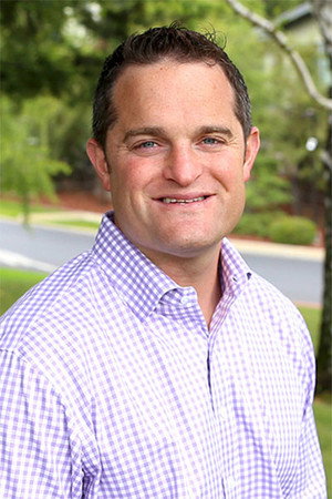 Photo of Dean Jacobson from the Latest Netflix gallery