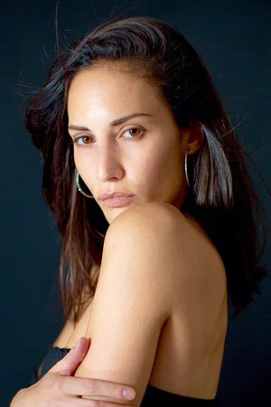 Photo of Lea Vlamos from the Latest Netflix gallery