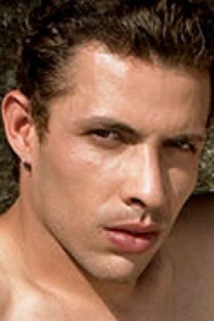 Photo of Dado Alves from the Latest Netflix gallery