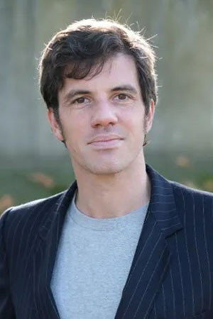 Photo of Vincent Fernandel from the Latest Netflix gallery