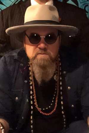 Photo of Peter Keys from the Latest Netflix gallery