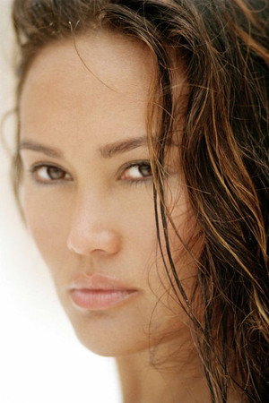 Tia Carrere photo