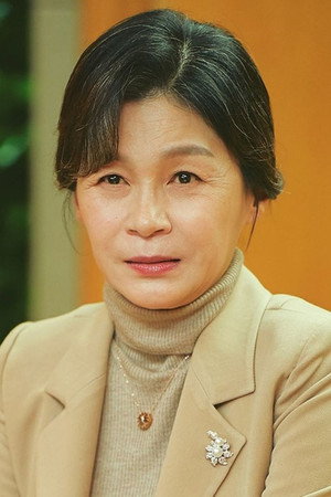 Kil Hae-yeon photo