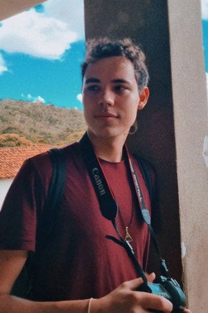 Photo of Gusta Aguiar from the Latest Netflix gallery