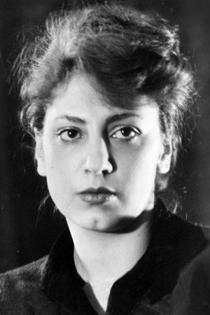 Photo of Tamara Oganesyan from the Latest Netflix gallery