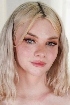 Photo of Minx Maven from the Latest Netflix gallery
