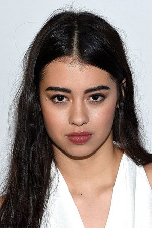 Amber Midthunder photo