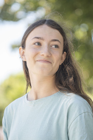 Photo of Maude Delenne from the Latest Netflix gallery