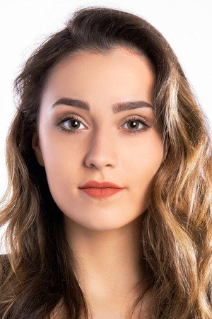 Photo of Rosie Dean from the Latest Netflix gallery