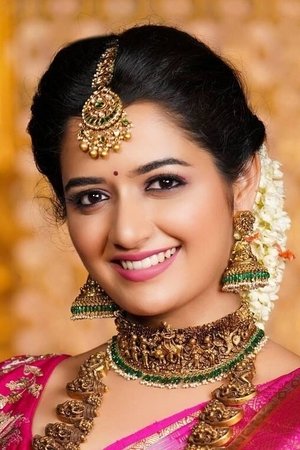 Ashika Ranganath photo