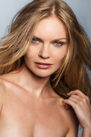 Photo of Elena Kuletskaya from the Latest Netflix gallery