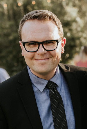 Photo of Anthony Parisi from the Latest Netflix gallery