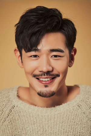 Photo of Angus Yang from the Latest Netflix gallery