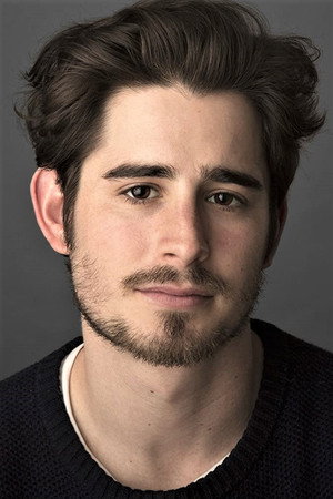 Photo of Jonathan Gordon from the Latest Netflix gallery