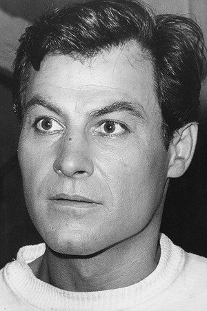 Leonardo Villar photo