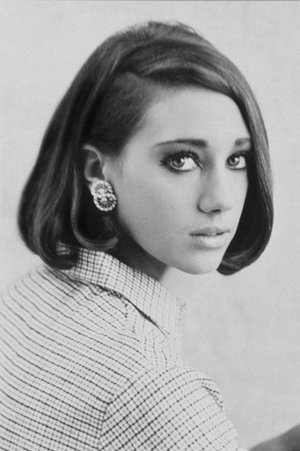 Marisa Berenson photo