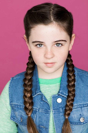Photo of Emma Shannon from the Latest Netflix gallery