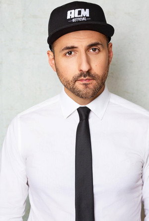 Photo of Alex Magaña from the Latest Netflix gallery