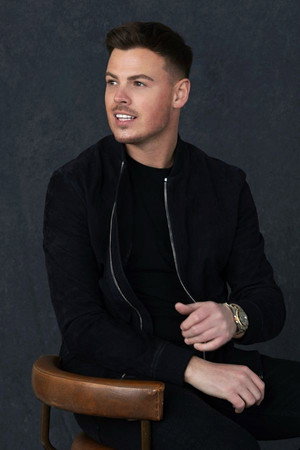 Photo of James Blake from the Latest Netflix gallery