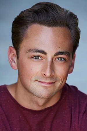 Photo of Parker Goris from the Latest Netflix gallery