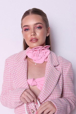 Photo of Pietra Quintela from the Latest Netflix gallery