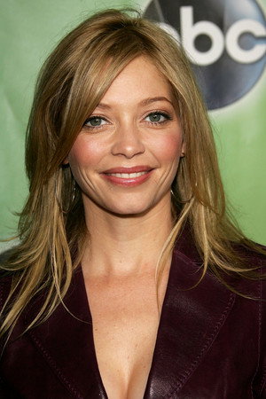 Amanda Detmer photo