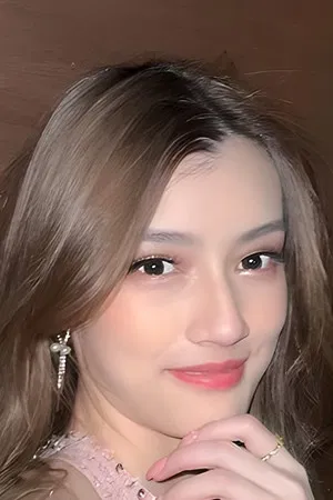Photo of Kanoklak Sinngam from the Latest Netflix gallery