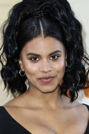 Zazie Beetz photo