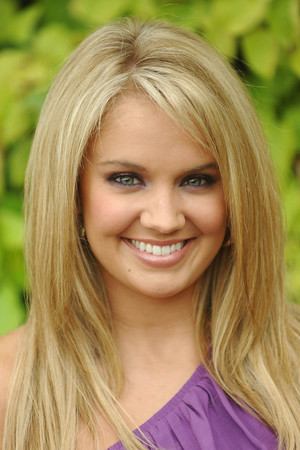 Tiffany Thornton photo