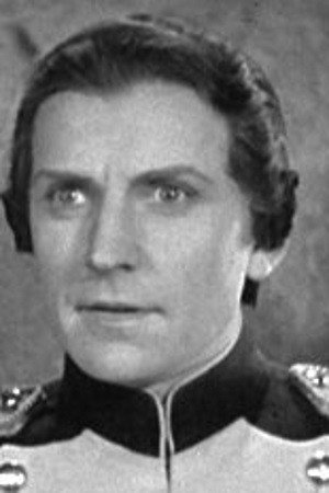 Photo of Arthur Pierson from the Latest Netflix gallery