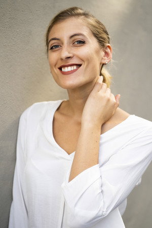 Photo of Martina Tinnirello from the Latest Netflix gallery