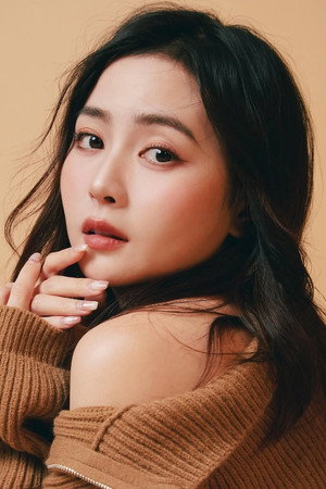 Photo of Renee Lee Wan from the Latest Netflix gallery