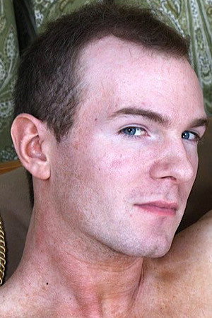 Photo of Hunter Cole from the Latest Netflix gallery