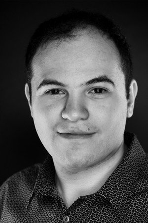 Photo of Max Hechtman from the Latest Netflix gallery
