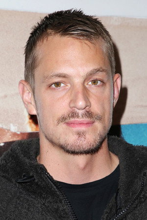 Joel Kinnaman photo